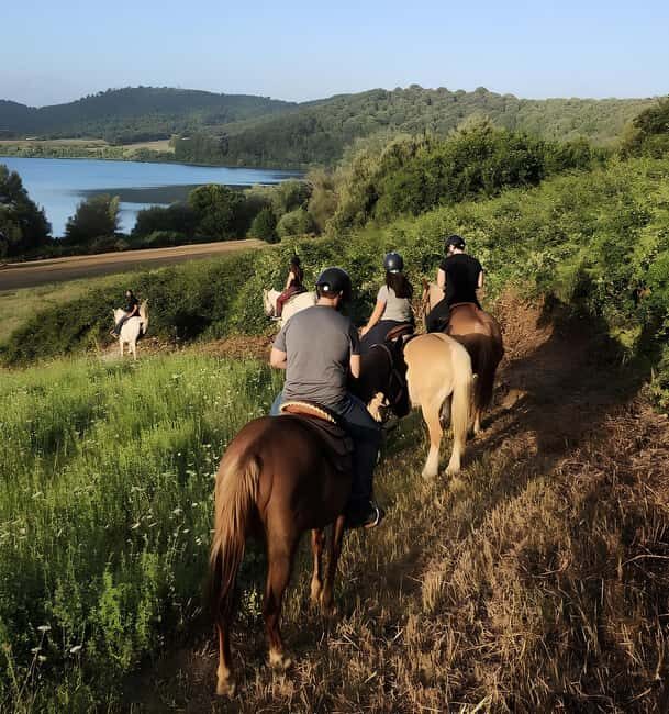 Rome: Lake Martignano Horseback Ride with Guide - Key Points