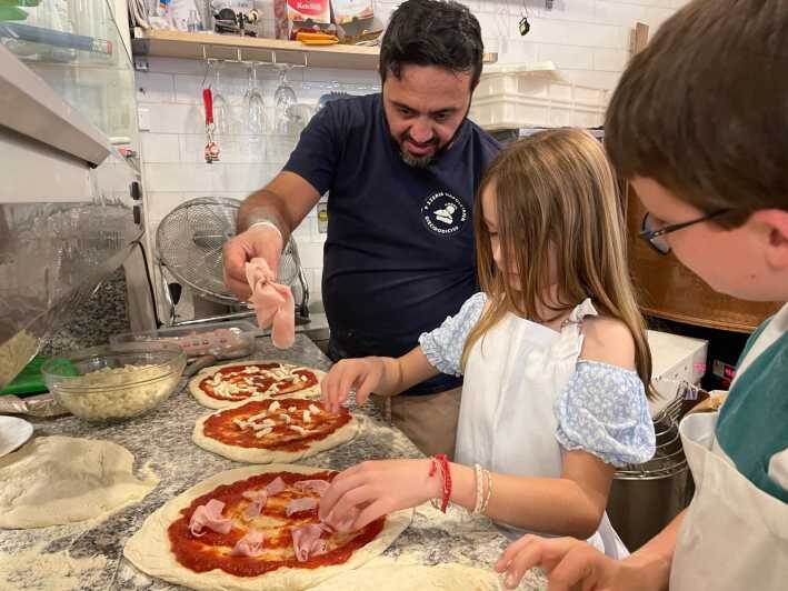 Rome: Neapolitan Pizza Cooking Class in Front of the Vatican - Key Points