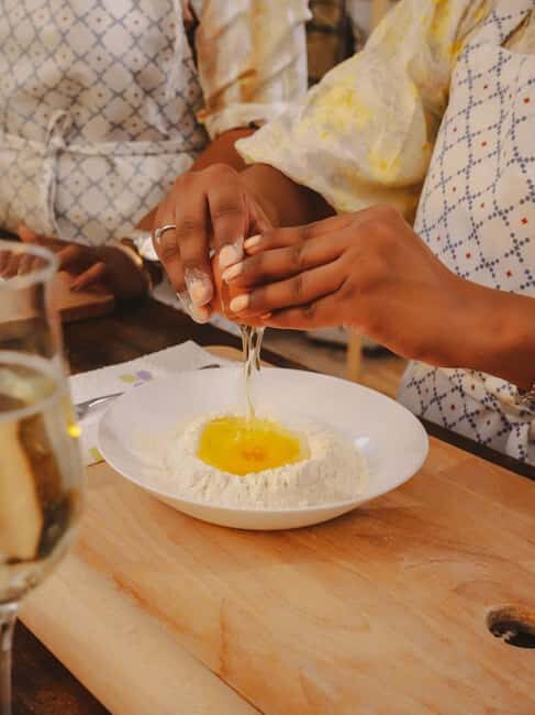 Rome: Pasta Class with 3 Spritz or Tiramisu by the Colosseum - Rome: Pasta Class with 3 Spritz or Tiramisu by the Colosseum