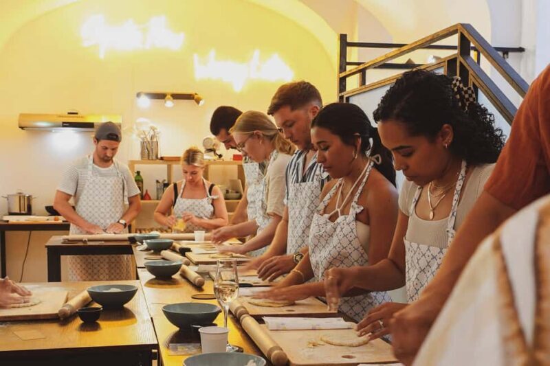 Rome: Pasta Class with 3 Spritz or Tiramisu by the Colosseum - Why This Experience Works for Travelers