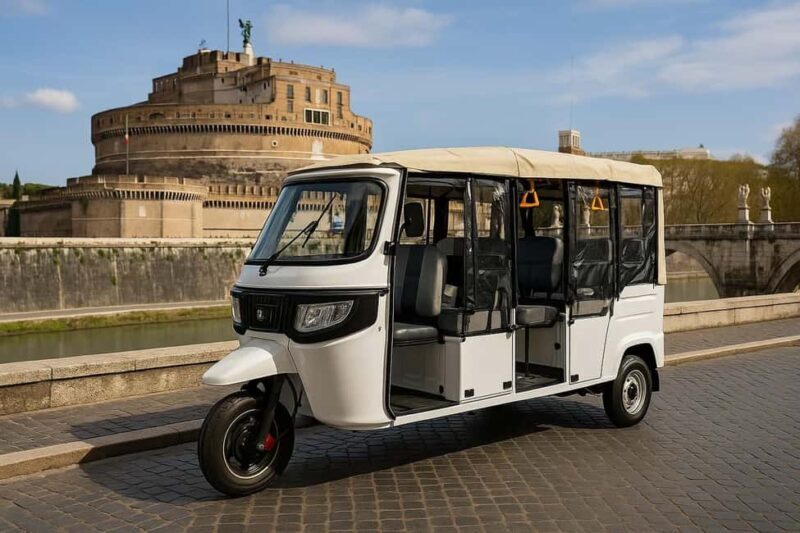 Rome: Photography service with Electric tuk tuk - An In-Depth Look at the Experience