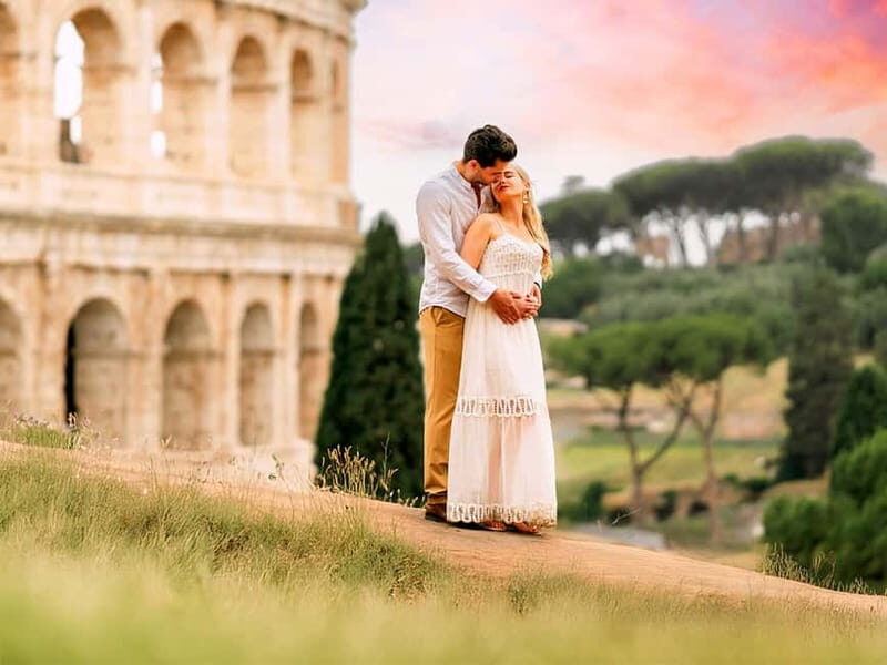 Rome: Private photoshoot at the Colosseum & Surroundings - Practical Tips for Your Photoshoot