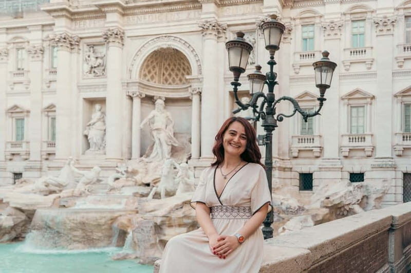 Rome: Private photoshoot at the Trevi Fountain Golden Hour - The Experience in Detail