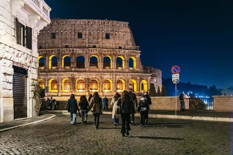 Rome: Small Group City Highlights Moonlight Walking Tour - Key Points