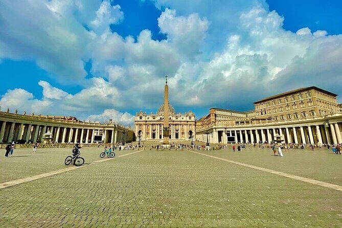 Rome St Peters Basilica, Tomb, Grottoes and Climb the Dome Tour - FAQ