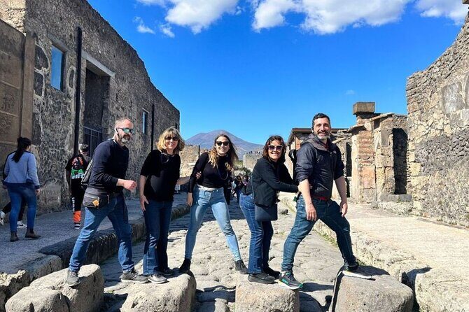 Rome to Pompeii Guided Tour with Wine & Lunch by High Speed Train - A Deep Dive into the Experience