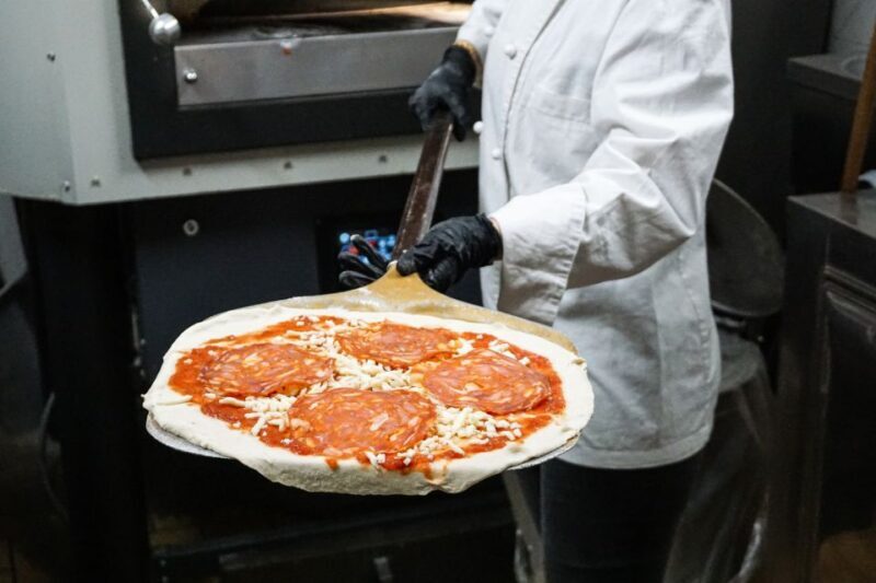Rome: Traditional Pizza Cooking Class near Piazza Navona - Introduction
