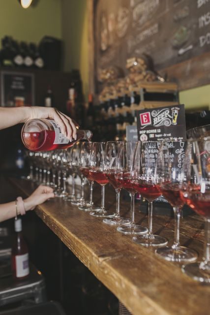 Rome: Trastevere Wine Tasting with Food Pairing and Gelato - Key Points