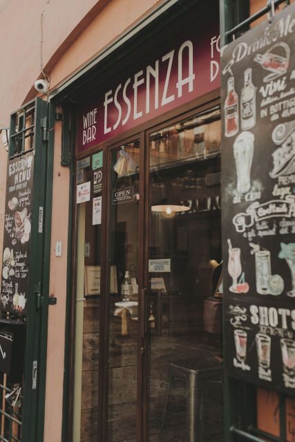 Rome: Trastevere Wine Tasting with Food Pairing and Gelato - Practical Details and Tips