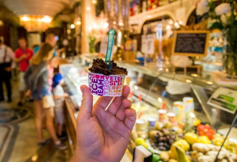 Rome: Trevi Fountain, Spanish Steps & Pantheon Walking Tour - What to Expect From the Tour