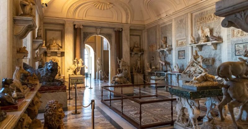 Rome: Vatican Museums & Sistine Chapel Ticket with Host - Key Points