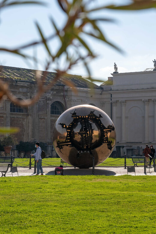 Rome: Vatican Museums & Sistine Chapel Ticket with Host - The Experience in Detail