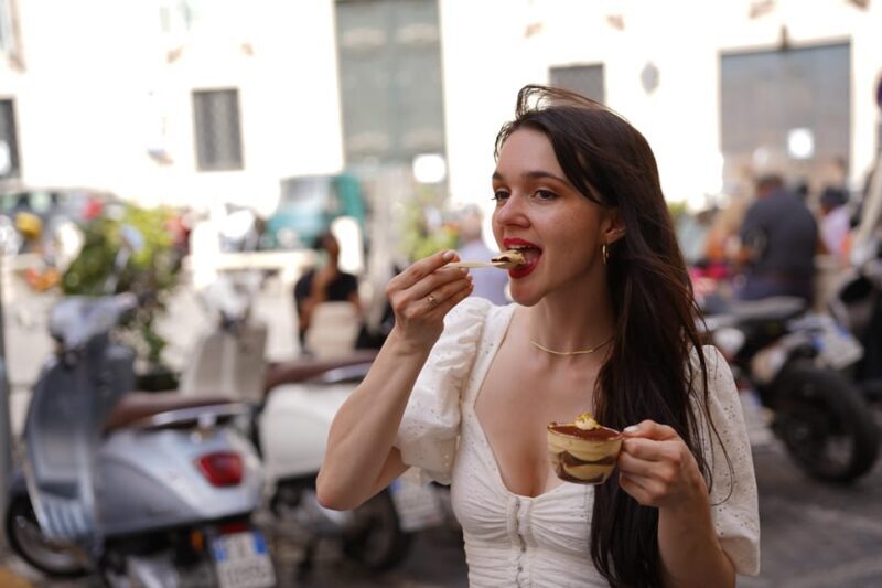 Rome: Vespa Ride with Pictures and Sweet Tastings - Key Points