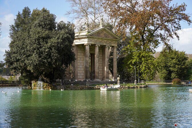Rome Villa Borghese Lake Rowing Boat Tour and Aperitif - Who Will Love This Tour?
