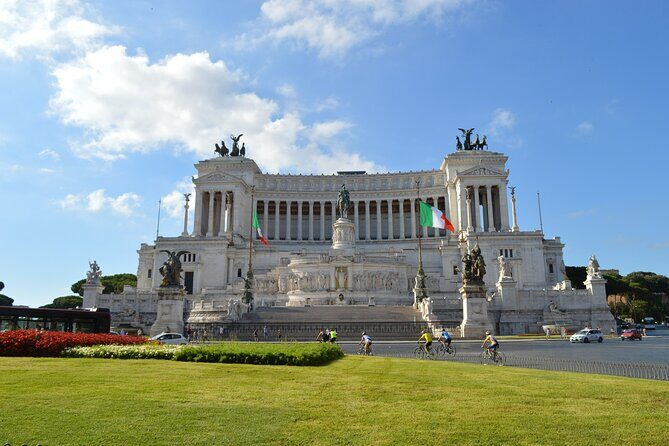 Rome walking tour: Churches, Squares and Fountains - An In-Depth Look at the Tour