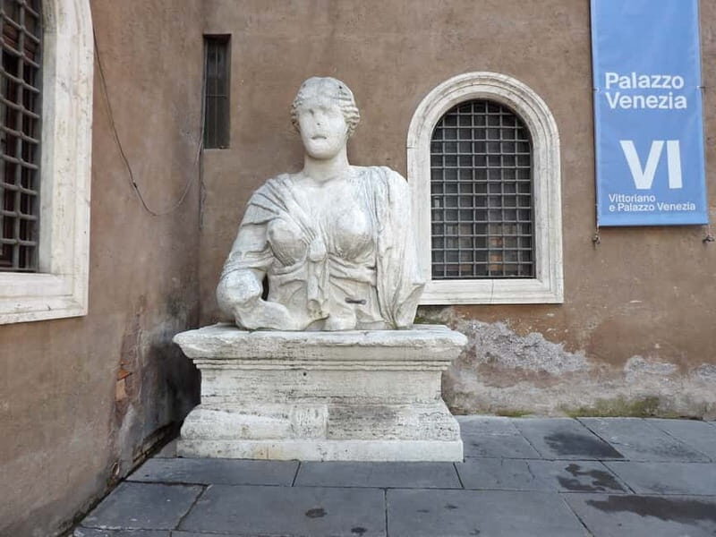 Rome: Walking Tour with Local Guide - What You Can Expect