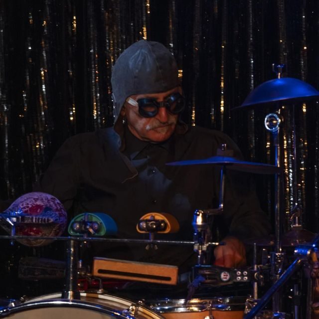 Rome: Wine, Legends, and Burlesque Extravaganza by Night - Who Should Consider This Tour?