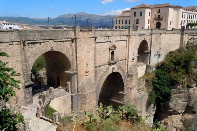 Ronda and Setenil de las Bodegas tour from Malaga - What’s Included and What to Keep in Mind