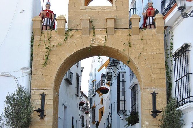 Ronda and the white village of Arcos de la Frontera Private Tour from Cadiz - Key Points
