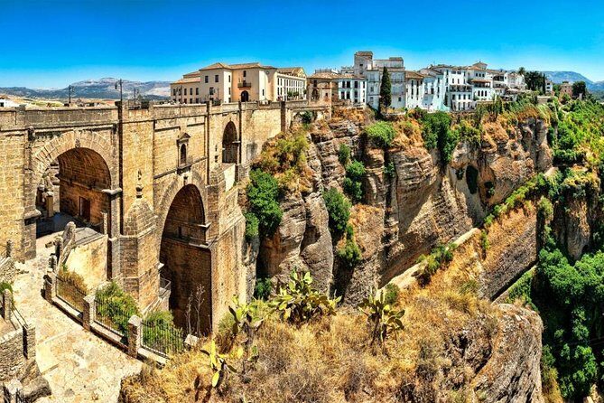 Ronda and White Villages Guided Day Tour from Seville - How the Tour Fits into Your Andalucian Adventure