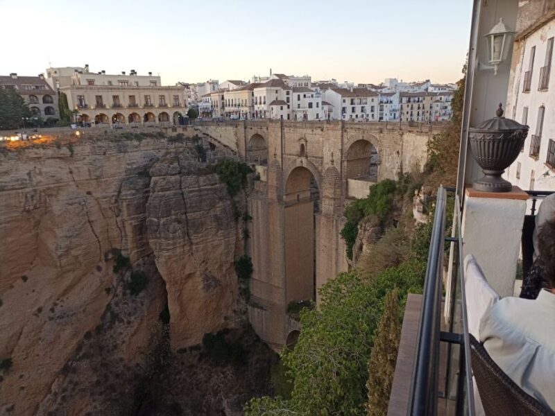 Ronda: Guided Walking Tour with English or Spanish Guide - Deep Dive into the Landmarks