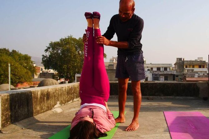 Roof Top Yoga Class in Jaipur with Transportation facility - The Experience in Detail: What You Can Expect