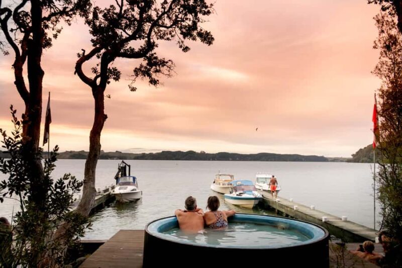 Rotorua: Evening Starlight Gourmet Kayak Tour with dinner - Final Thoughts