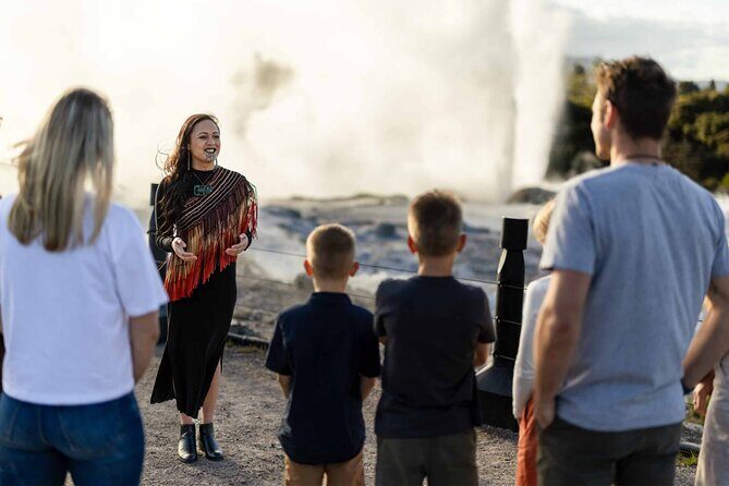 Rotorua: Te R Guided Experience + Haka - Who Will Love This Tour?