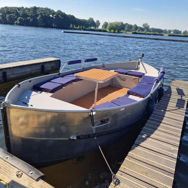 Rotterdam: 4 Hour Electric Sloop Cruise with Wine and Snacks - Key Points