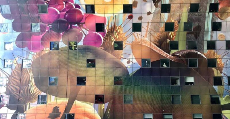 Rotterdam Architecture: Centre and South Bank with watertaxi - Key Points