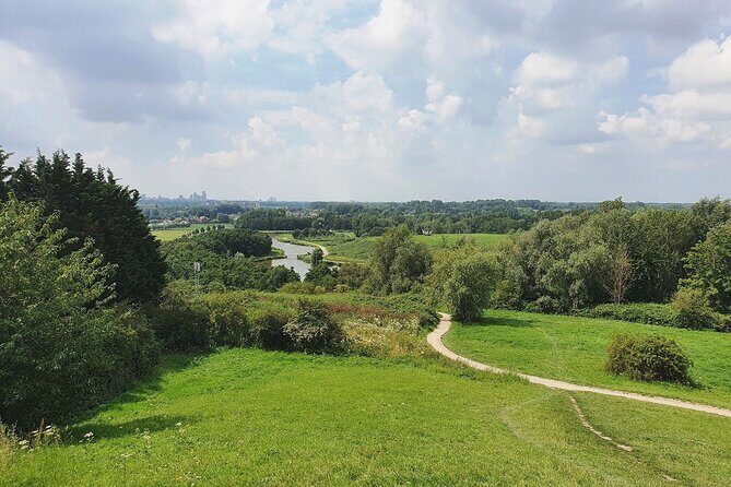 Rotterdam countryside on the wheels - bike tour around city - An In-Depth Look at the Rotterdam Countryside Bike Tour
