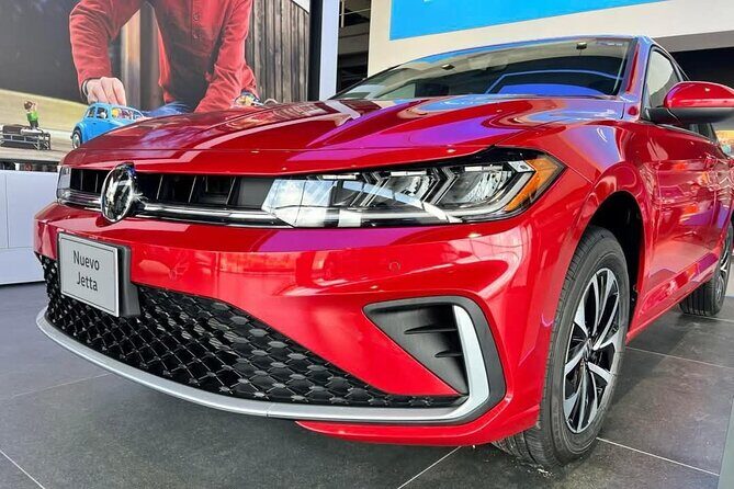 Round Trip Airport Transfer by Sedan Vehicle - Key Points