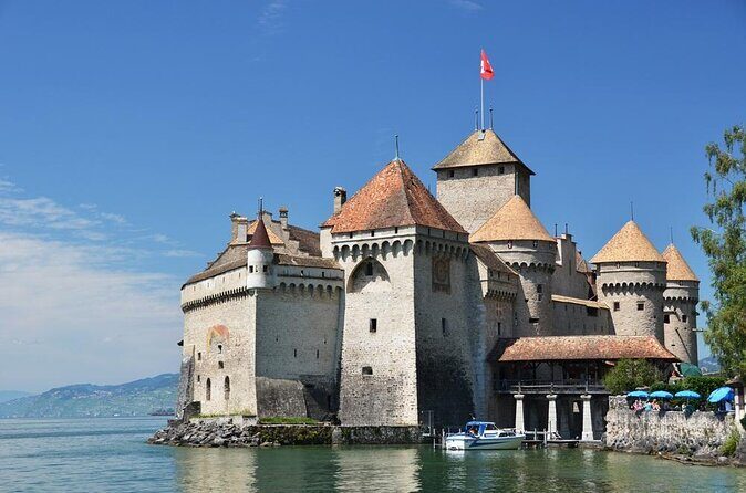 Round trip cruise from Lausanne to Chillon - Key Points