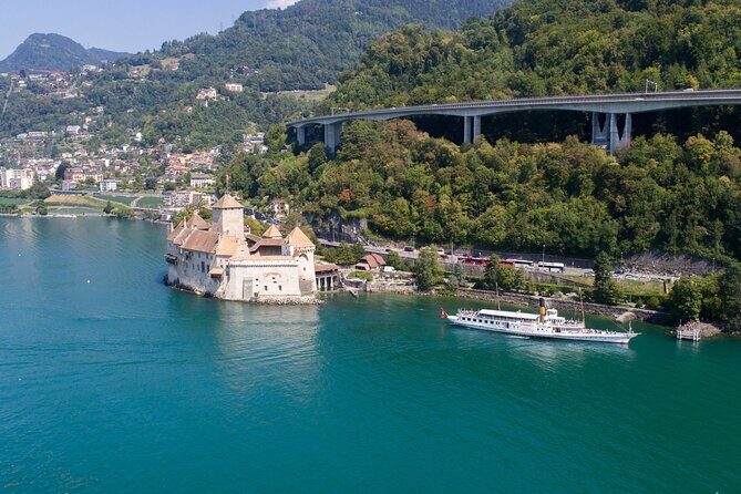 Round trip cruise from Montreux to Chillon - Who is this tour best suited for?