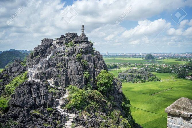 Round-Trip Hanoi to Ninh Binh Private Vehicle Charter - The Experience of Traveling with a Private Driver