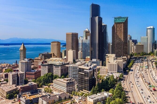 Round Trip Private Transfer SEA Airport to Seattle City Bellevue - Key Points