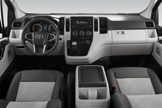 Round Trip Private Transportation from Cancun Airport up 4 People - Who Is This Service Best For?