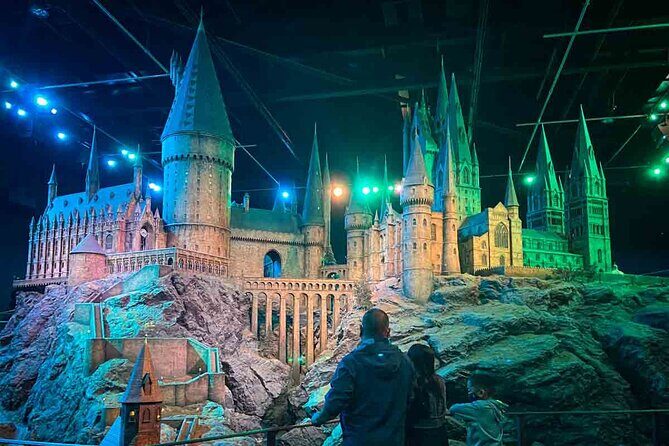 Round Trip to Warner Bros Studio: Experience the Wizarding World - Who Should Consider This Tour?