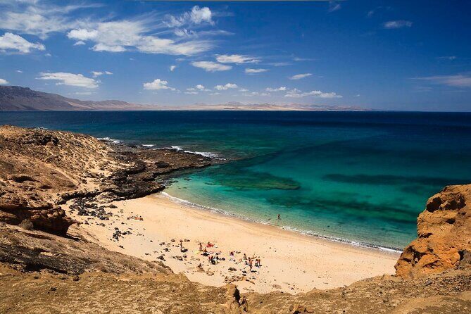 Roundtrip Ferry Transfer to La Graciosa with Free Wifi - The Sum Up