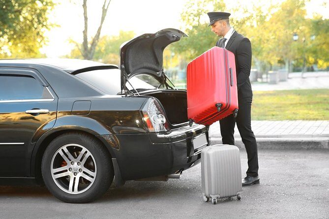 Roundtrip Private Airport Transfer Miami (MIA) to Miami Beach - An In-Depth Look at the Miami Airport to Miami Beach Transfer