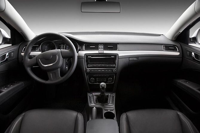 Roundtrip Private Airport Transfer Miami (MIA) to Miami Beach - FAQ