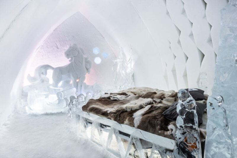 Rovaniemi: Arctic Snow Hotel Tour - An In-Depth Look at the Arctic Snow Hotel Tour