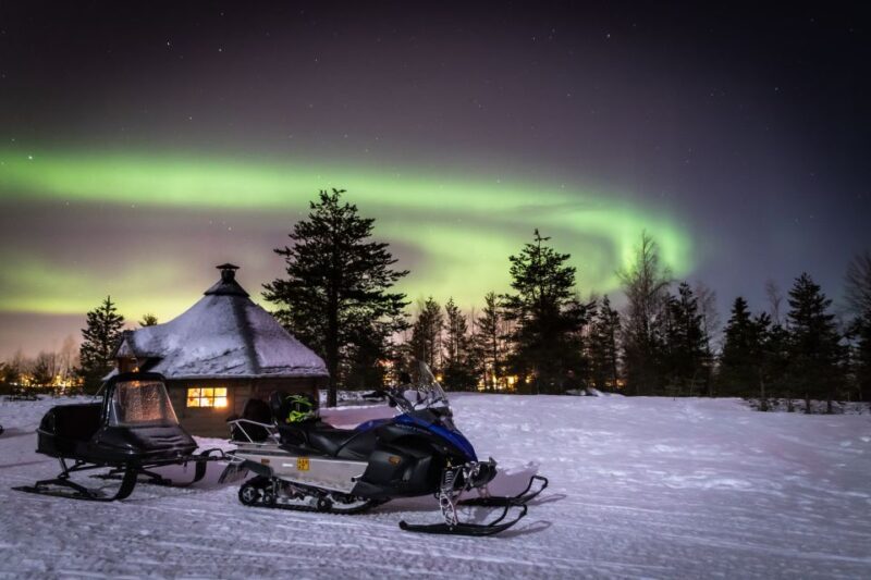Rovaniemi: Aurora Borealis Snowmobile Safari with Campfire - FAQ