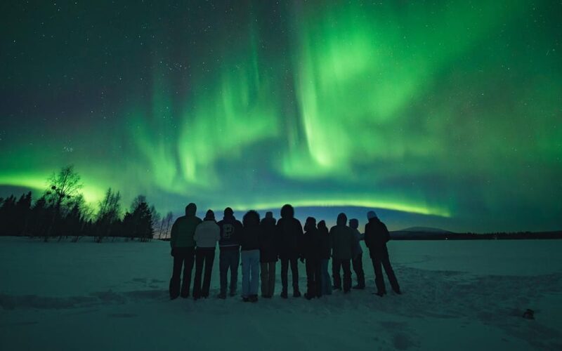 Rovaniemi: Aurora Hunt with Photos and Money Back Guarantee - Key Points