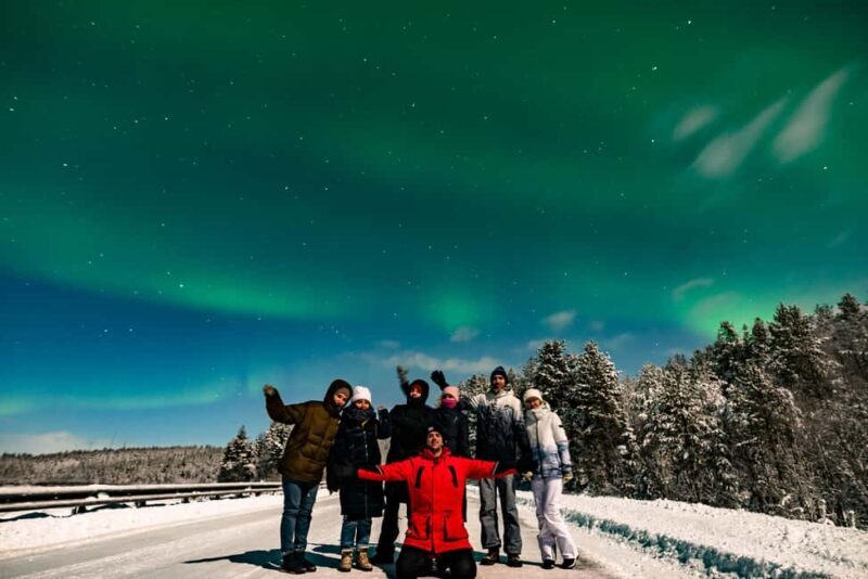 Rovaniemi: Aurora Hunting Photography Tour with Barbeque - An In-Depth Look at the Aurora Hunting Photography Tour