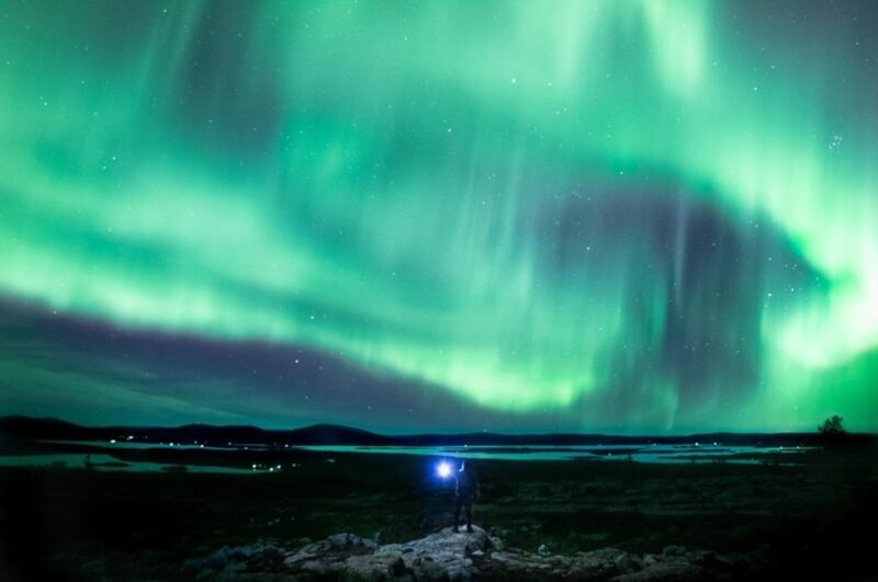 Rovaniemi: Guaranteed Aurora Hunting Tour with Local Guide - Rovaniemi: Guaranteed Aurora Hunting Tour with Local Guide