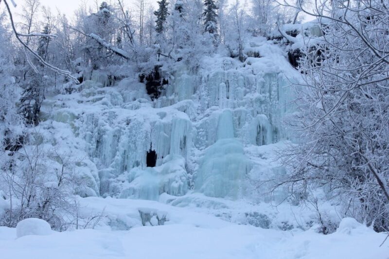 Rovaniemi: Korouoma Canyon Frozen Waterfalls Guided Hike - Key Points