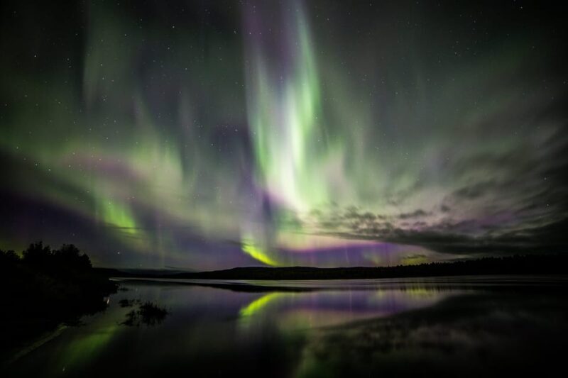 Rovaniemi: Northern Lights Trip with Sauna Boat - Key Points