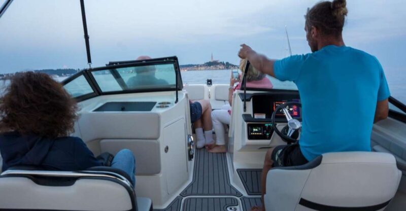 Rovinj: Sunrise Dolphins & Fishermen at Work Speedboat Tour - The Experience: What to Expect on the Tour