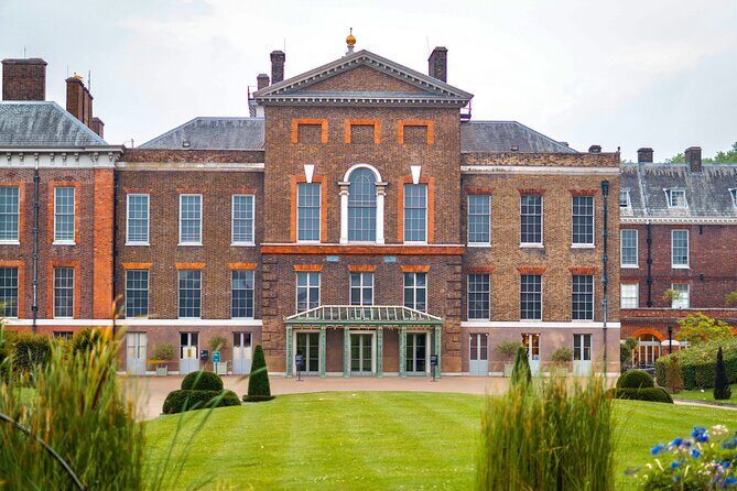 Royal Afternoon Tea & Walk at Kensington Palace - The Sum Up